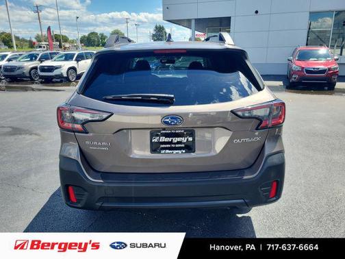 2022 Subaru Outback Premium
