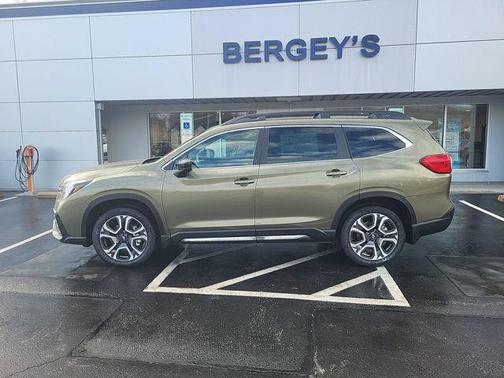 Autumn Green Metallic 2026 Subaru Ascent Limited 7-Passenger