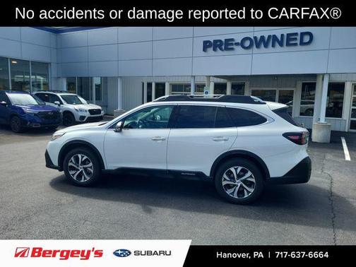 Crystal White Pearl 2022 Subaru Outback Touring
