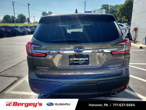 2025 Subaru Ascent Limited 8-Passenger