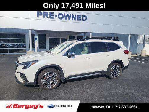 Crystal White Pearl 2023 Subaru Ascent Limited 7-Passenger