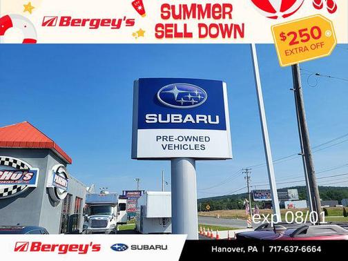 Ruby Red Metallic Tinted Clearcoat 2017 Ford Focus SE