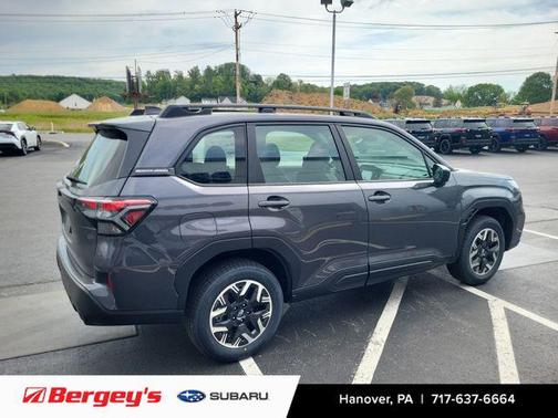 Magnetite Gray Metallic 2026 Subaru Forester Base