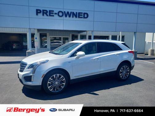 Crystal White Tricoat 2017 Cadillac XT5 Premium Luxury