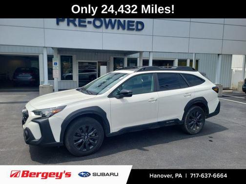 Crystal White Pearl 2024 Subaru Outback Onyx Edition