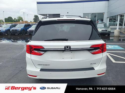 Platinum White Pearl 2022 Honda Odyssey Elite