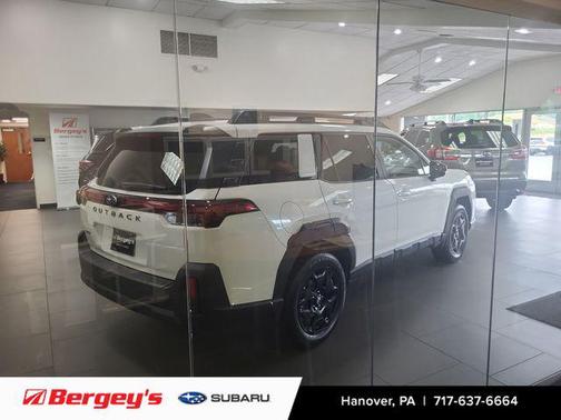 Crystal White Pearl 2026 Subaru Outback Limited