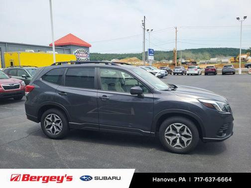 Magnetite Gray Metallic 2023 Subaru Forester Premium