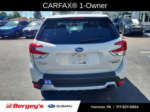 Crystal White Pearl 2023 Subaru Forester Touring