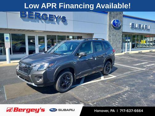 Magnetite Gray Metallic 2025 Subaru Forester Wilderness
