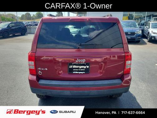 Deep Cherry Red Crystal Pearlcoat 2017 Jeep Patriot Sport