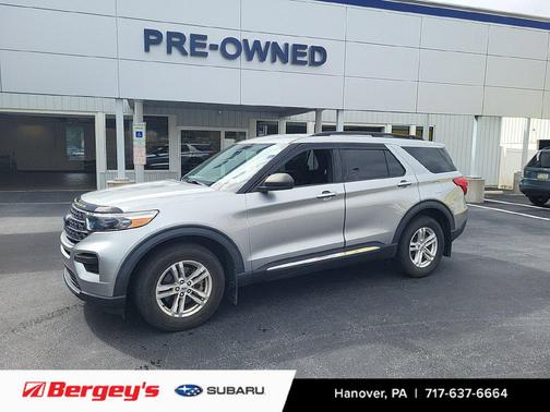 Iconic Silver Metallic 2020 Ford Explorer XLT