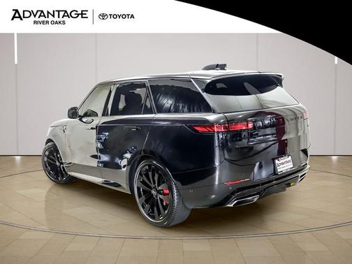 Santorini Black Metallic 2023 Land Rover Range Rover Sport SE