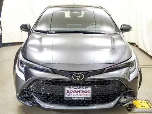 Midnight Black Metallic 2024 Toyota Corolla SE