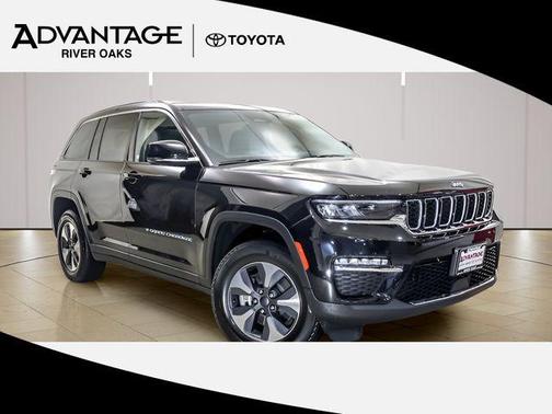 Diamond Black Crystal Pearlcoat 2022 Jeep Grand Cherokee 4xe