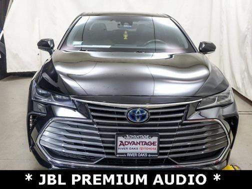 2019 Toyota Avalon Hybrid Limited