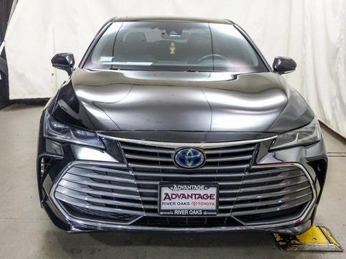 2019 Toyota Avalon Hybrid Limited