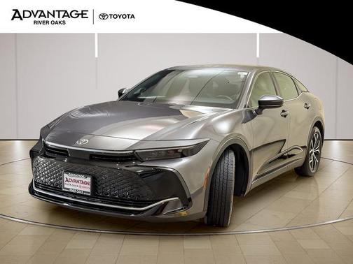 Magnetic Gray Metallic 2024 Toyota Crown Limited