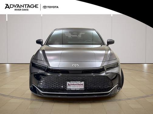 Magnetic Gray Metallic 2024 Toyota Crown Limited