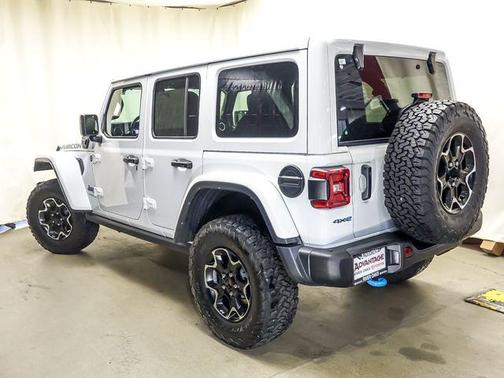 Bright White Clearcoat 2021 Jeep Wrangler Unlimited Rubicon
