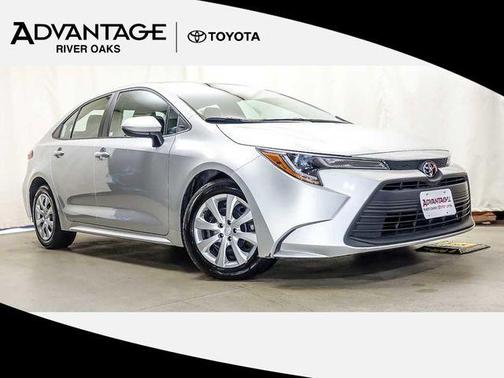 Classic Silver Metallic 2024 Toyota Corolla LE