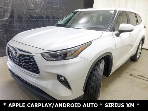 2023 Toyota Highlander LE