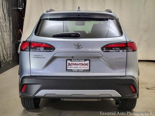 2024 Toyota Corolla Cross XLE