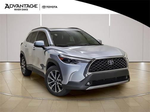 2024 Toyota Corolla Cross XLE