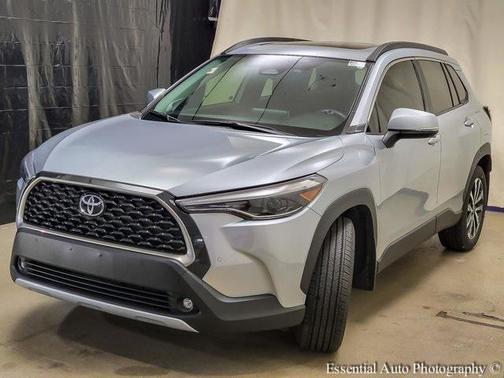 2024 Toyota Corolla Cross XLE