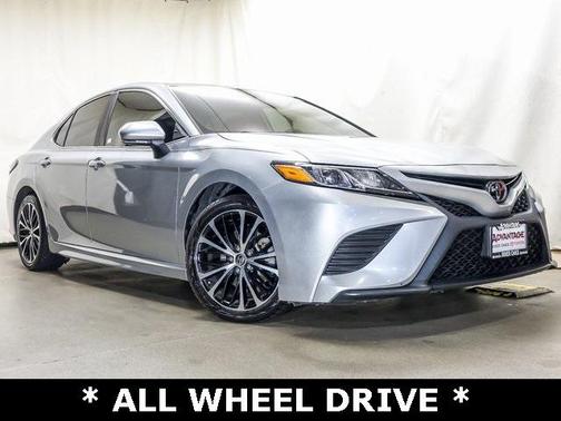 2020 Toyota Camry SE