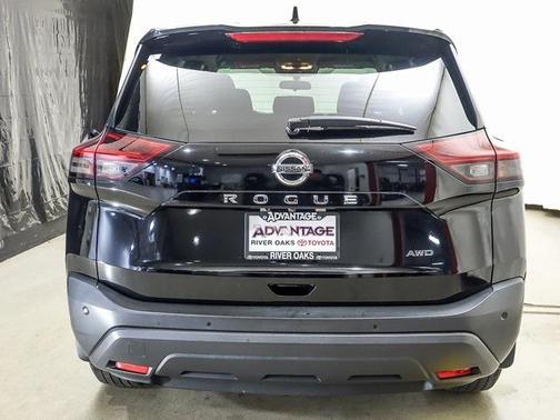 2021 Nissan Rogue S