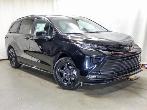 2026 Toyota Sienna Woodland Edition