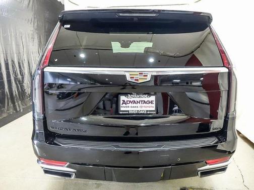 2022 Cadillac Escalade Premium Luxury