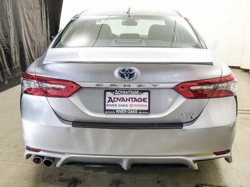 2023 Toyota Camry Hybrid SE