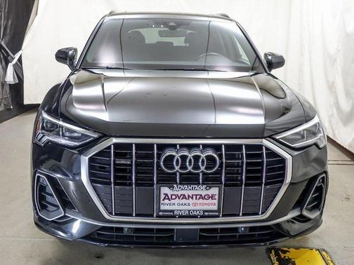 2024 Audi Q3 Premium