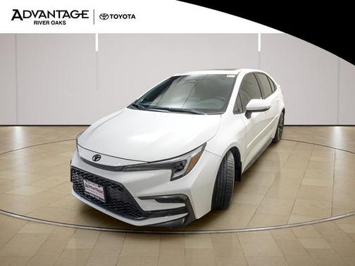 Ice Cap 2024 Toyota Corolla XSE