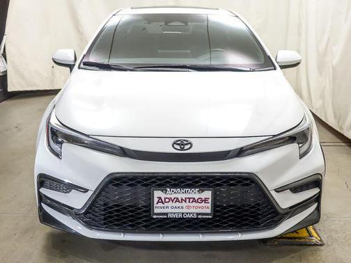 Ice Cap 2024 Toyota Corolla XSE