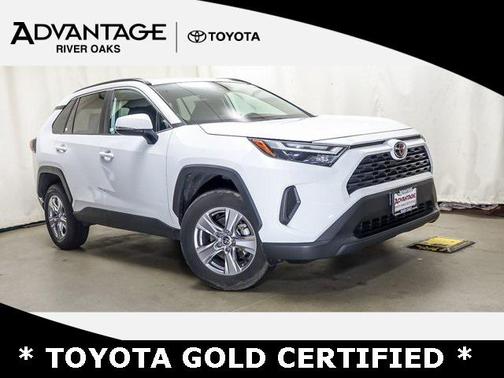 2022 Toyota RAV4 XLE