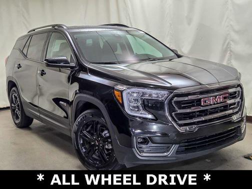 2023 GMC Terrain AT4