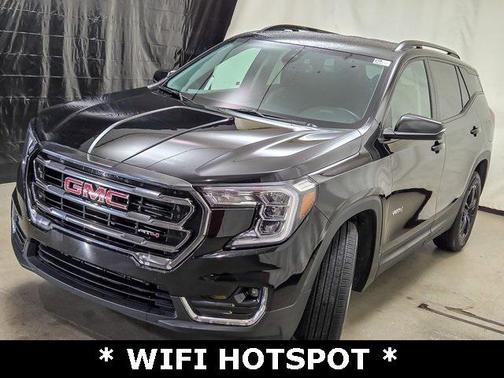 2023 GMC Terrain AT4