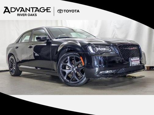 2023 Chrysler 300 S