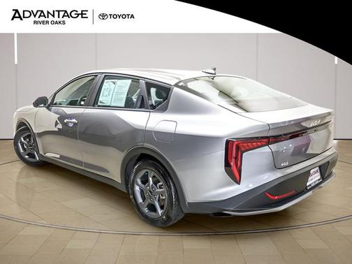 Steel Gray 2025 Kia K4 LXS
