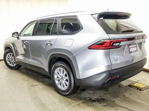 2026 Toyota Grand Highlander Hybrid XLE