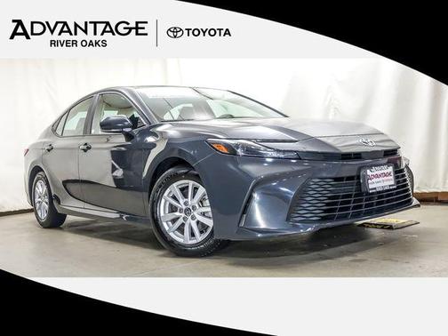 Underground 2025 Toyota Camry LE