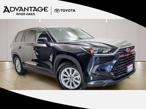 Midnight Black Metallic 2025 Toyota Grand Highlander XLE
