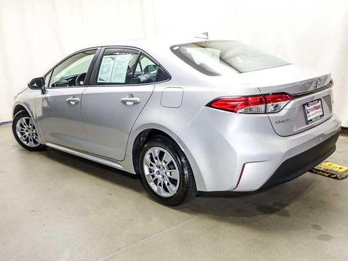 Classic Silver Metallic 2024 Toyota Corolla LE