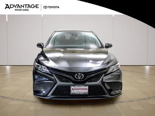 Midnight Black Metallic 2024 Toyota Camry SE