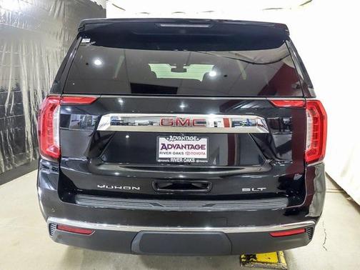 2022 GMC Yukon XL SLT