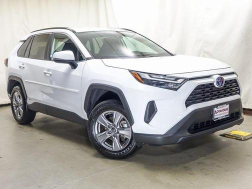 2024 Toyota RAV4 Hybrid LE