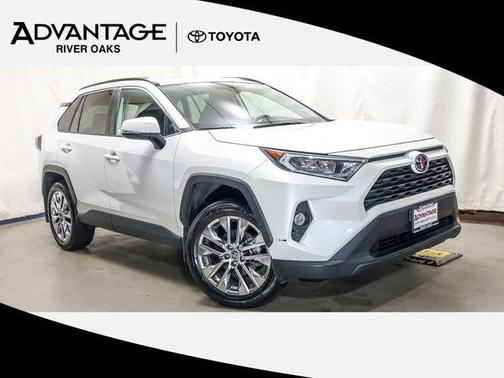 Blizzard Pearl 2021 Toyota RAV4 XLE Premium